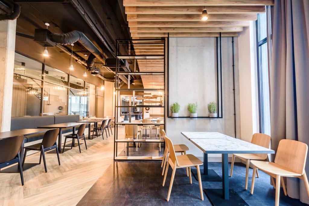 Arche Hotel Люблин Экстерьер фото